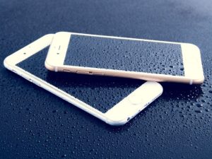 水没したスマホのイメージ画像