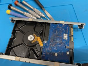 千葉でパソコン修理のEyeSmartのHDDからSSD換装画像