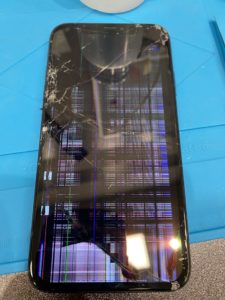 千葉でiPhone修理のEyeSmartのiPhone11液晶交換画像