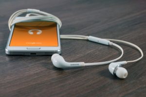 スマホ 中古 販売店 simフリー 5000円以下