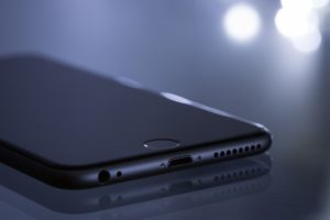 スマホ 中古 販売店 simフリー 5000円以下