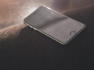 iphone 修理 正規 画面割れ データ