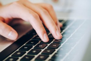 Linux とは 初心者 わかりやすく