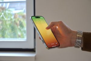 iphone 15 usb c 充電速度