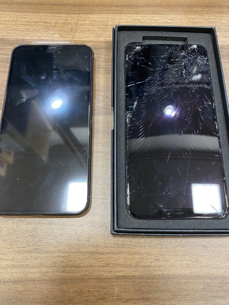 千葉でiPhone修理をするならEyeSmartのiPhone11ProMax修理画像