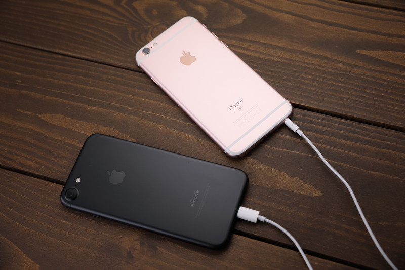 くぬぎ山駅でiPhone修理