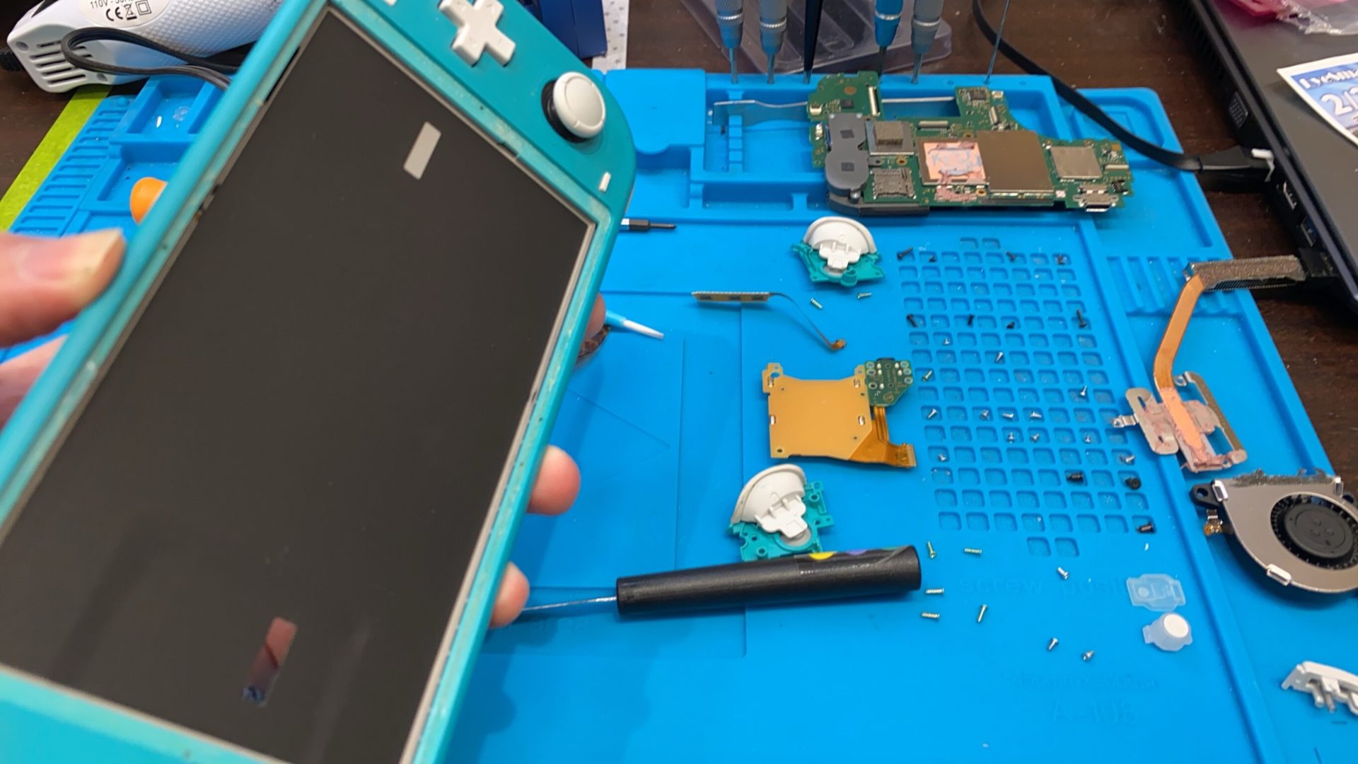 nintendo switch 修理 問い合わせ 値段 佐倉市